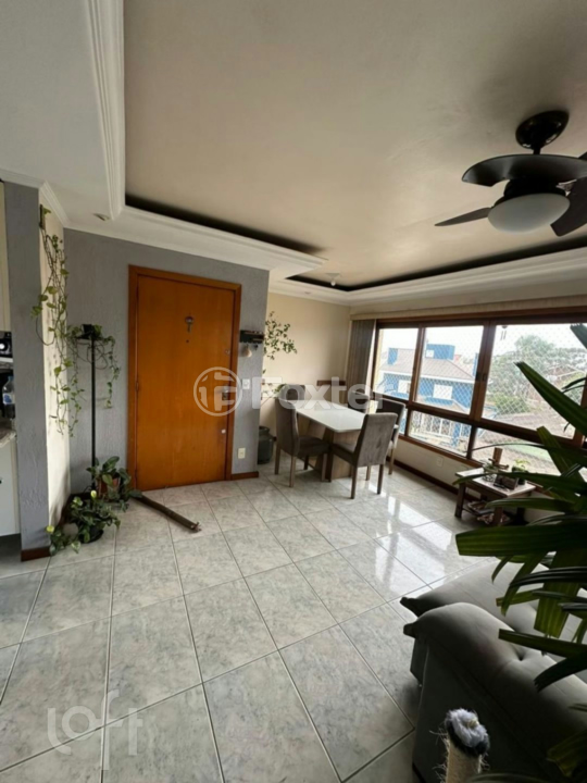 Apartamento à venda com 2 quartos, 68m² - Foto 4