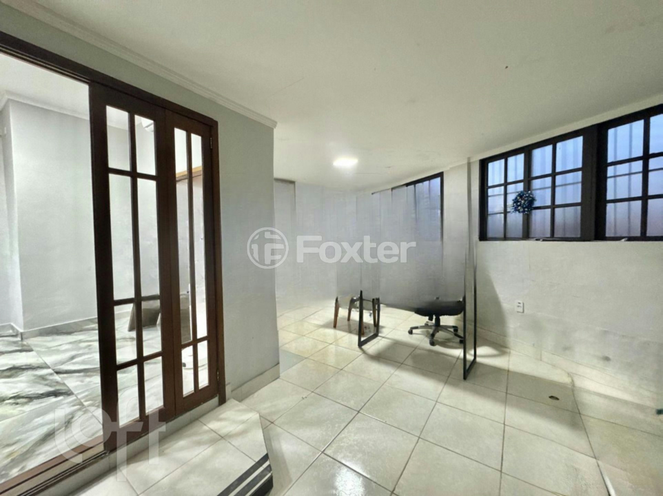 Casa à venda com 4 quartos, 293m² - Foto 5