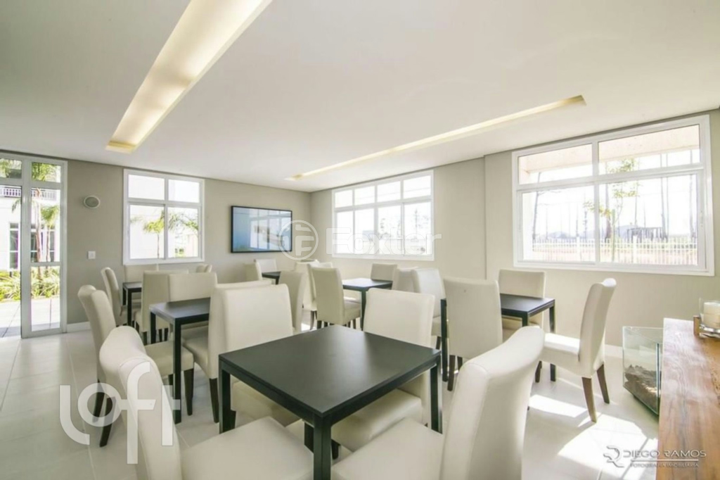 Apartamento à venda com 2 quartos, 55m² - Foto 26