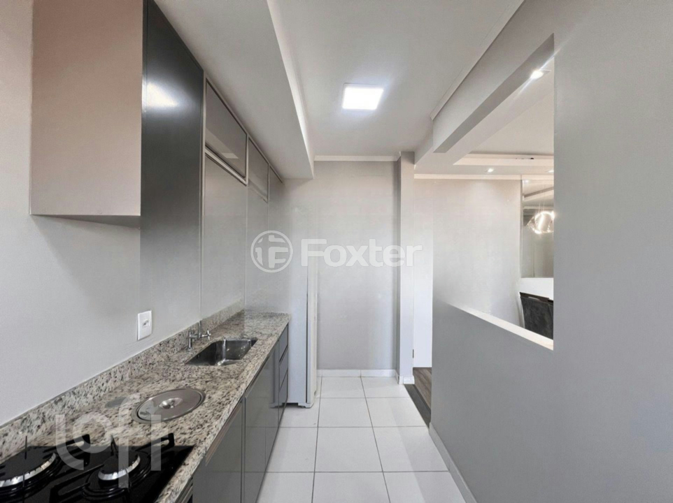 Apartamento à venda com 2 quartos, 55m² - Foto 2