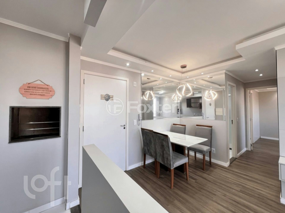 Apartamento à venda com 2 quartos, 55m² - Foto 1