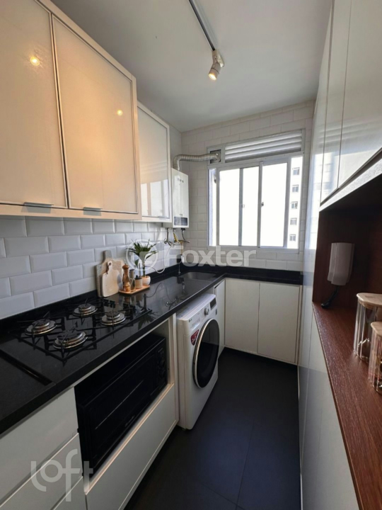 Apartamento à venda com 2 quartos, 44m² - Foto 13
