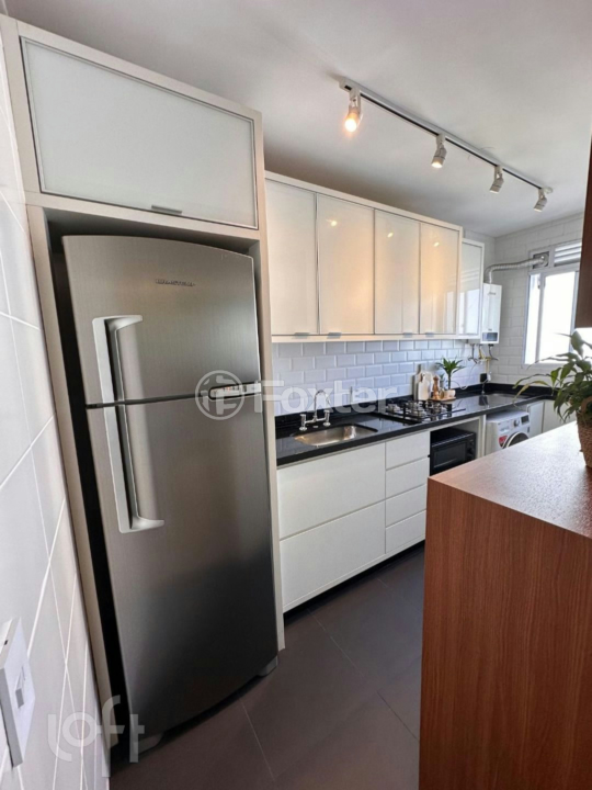 Apartamento à venda com 2 quartos, 44m² - Foto 12