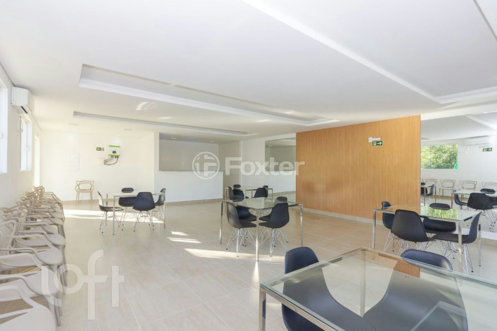Apartamento à venda com 2 quartos, 44m² - Foto 41
