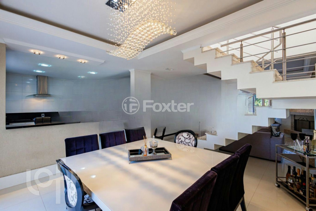 Casa à venda com 3 quartos, 270m² - Foto 11