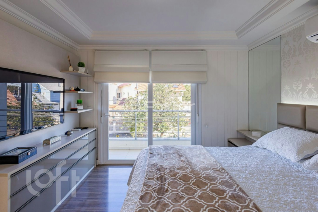 Casa à venda com 3 quartos, 270m² - Foto 32