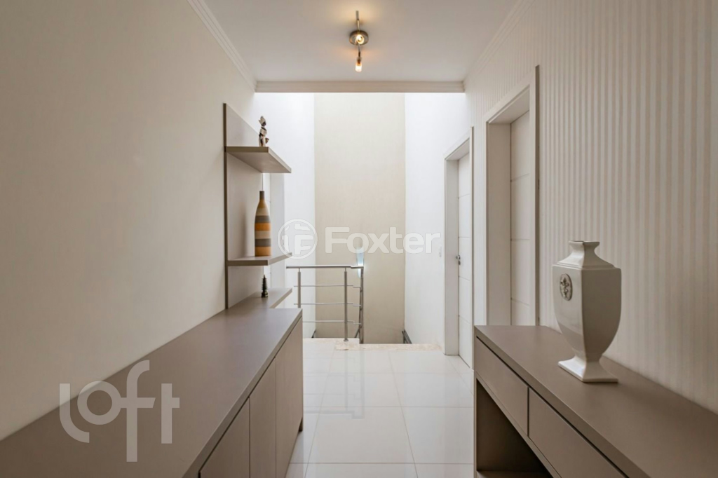 Casa à venda com 3 quartos, 270m² - Foto 25