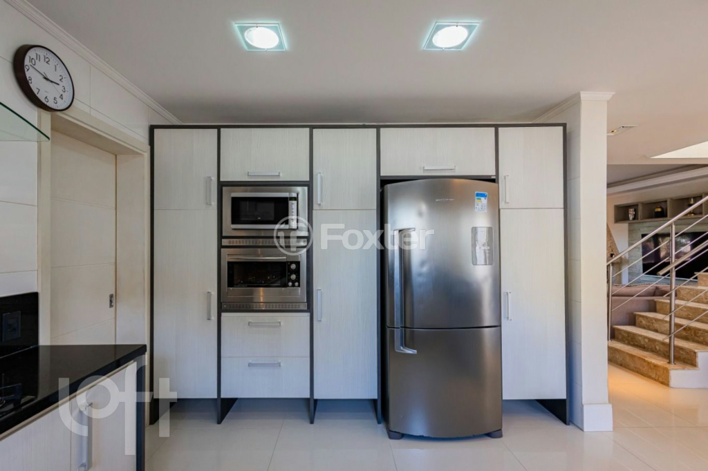 Casa à venda com 3 quartos, 270m² - Foto 13