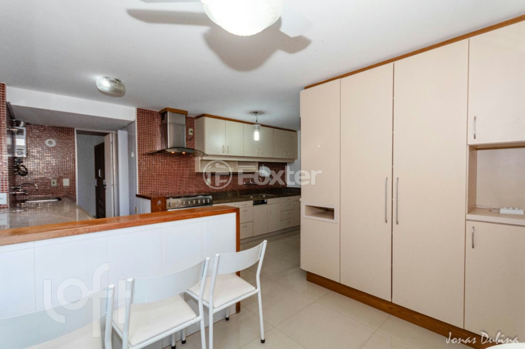 Cobertura à venda com 3 quartos, 342m² - Foto 10