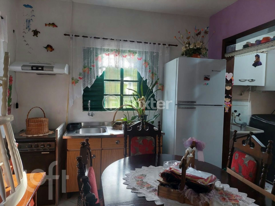 Casa à venda com 2 quartos, 110m² - Foto 11