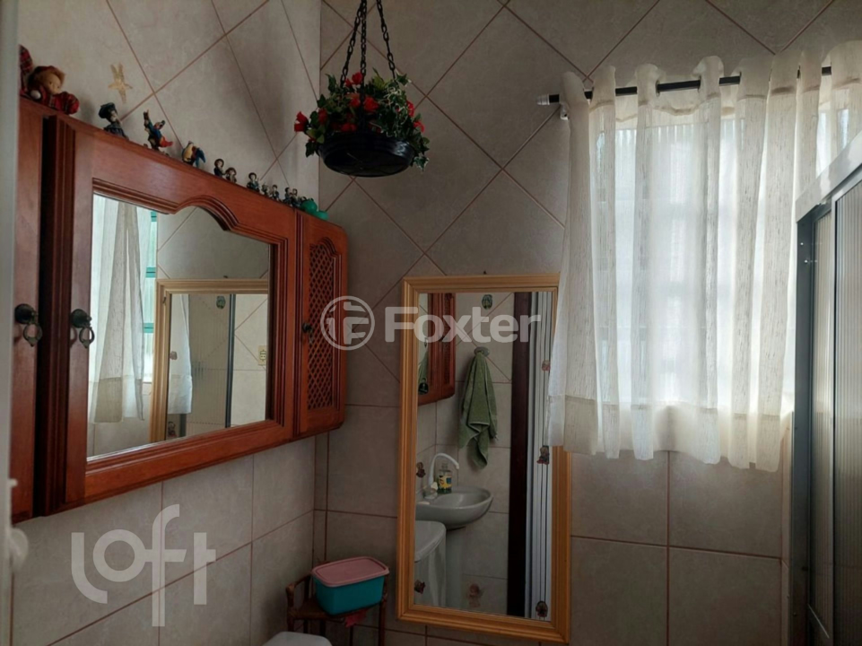 Casa à venda com 2 quartos, 110m² - Foto 9