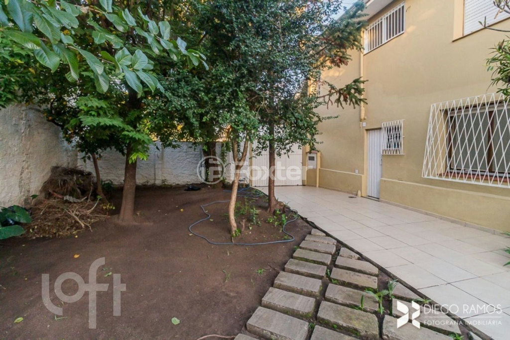 Casa à venda com 3 quartos, 252m² - Foto 30