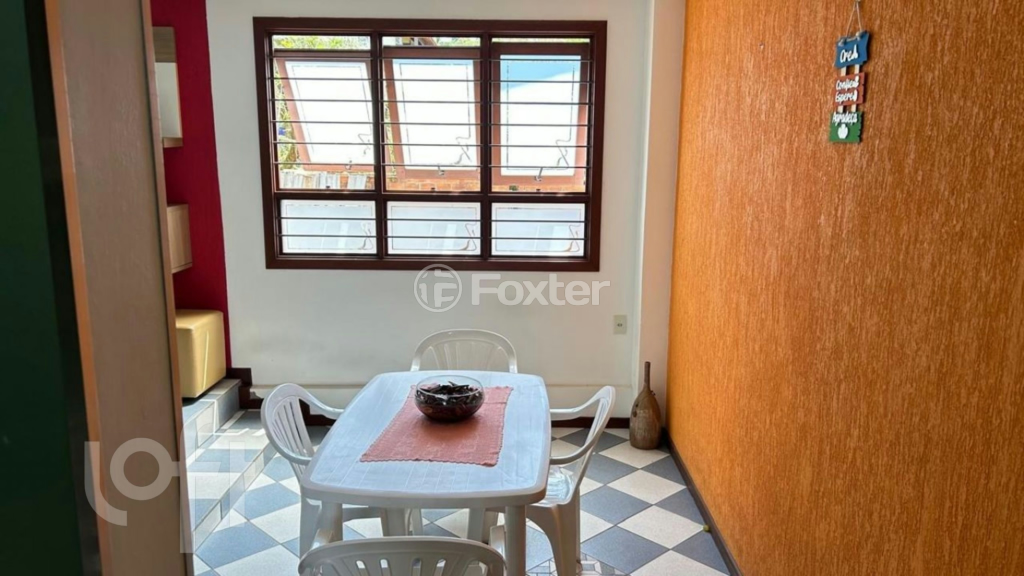 Casa à venda com 3 quartos, 250m² - Foto 9