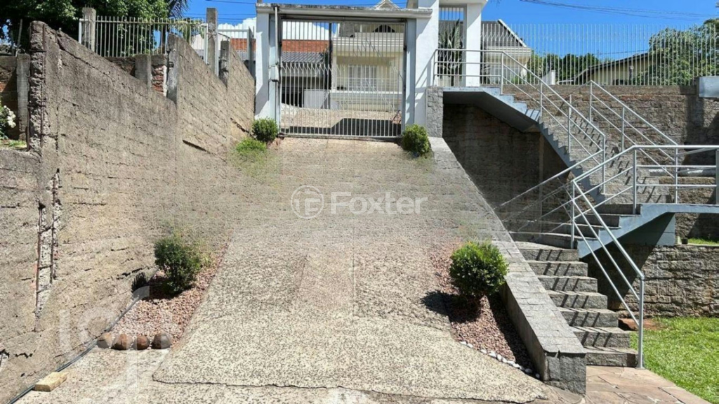 Casa à venda com 3 quartos, 250m² - Foto 36