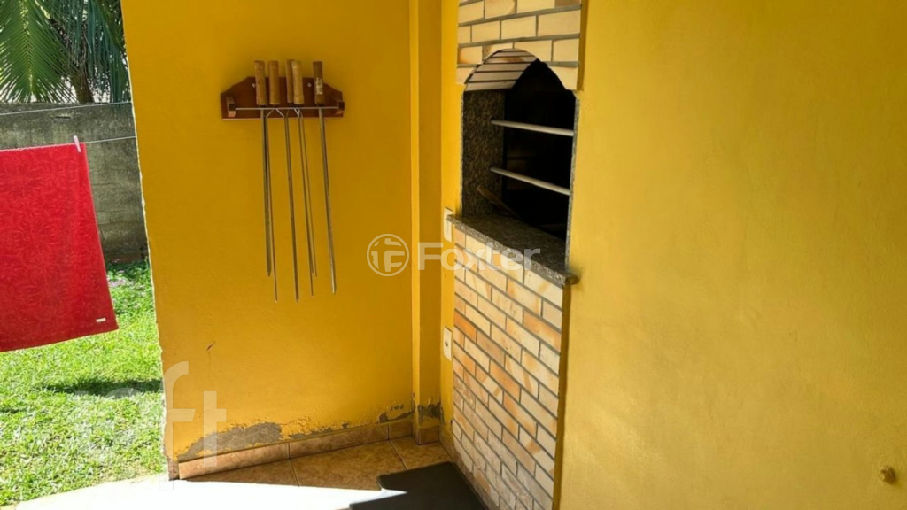 Casa à venda com 3 quartos, 250m² - Foto 32