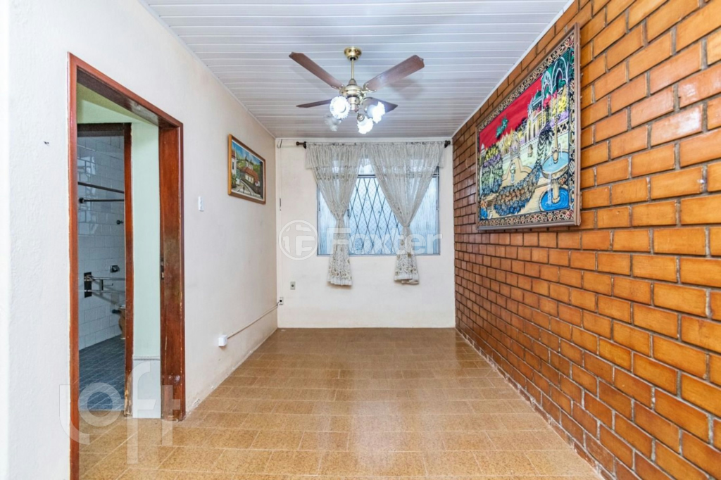 Casa à venda com 2 quartos, 120m² - Foto 9