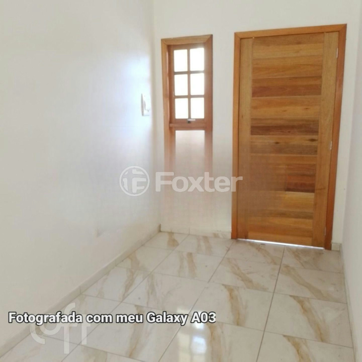 Casa à venda com 1 quarto, 44m² - Foto 2