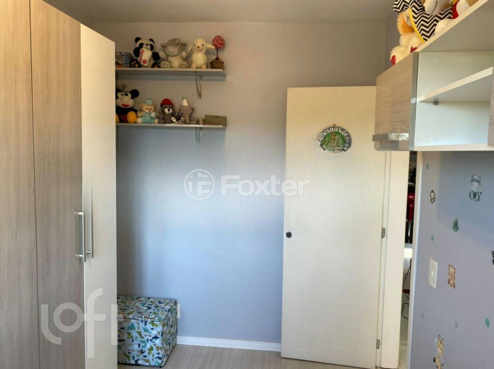 Apartamento à venda com 3 quartos, 61m² - Foto 25