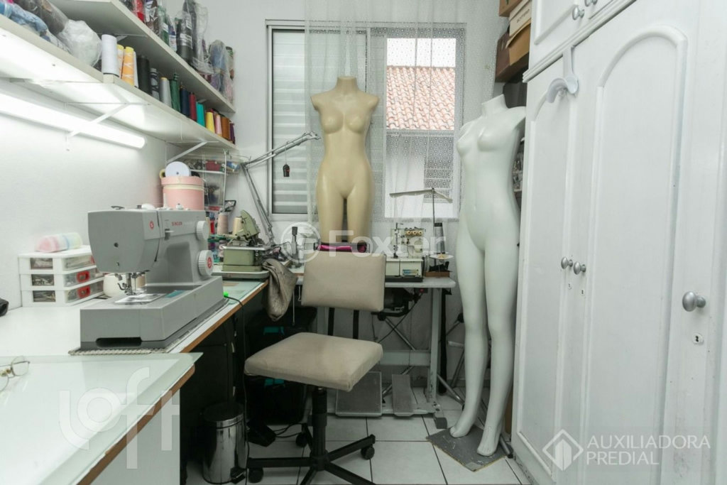 Apartamento à venda com 2 quartos, 42m² - Foto 12