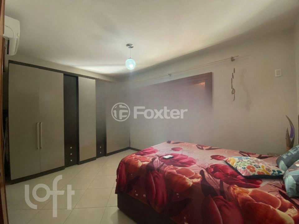 Casa à venda com 4 quartos, 125m² - Foto 14
