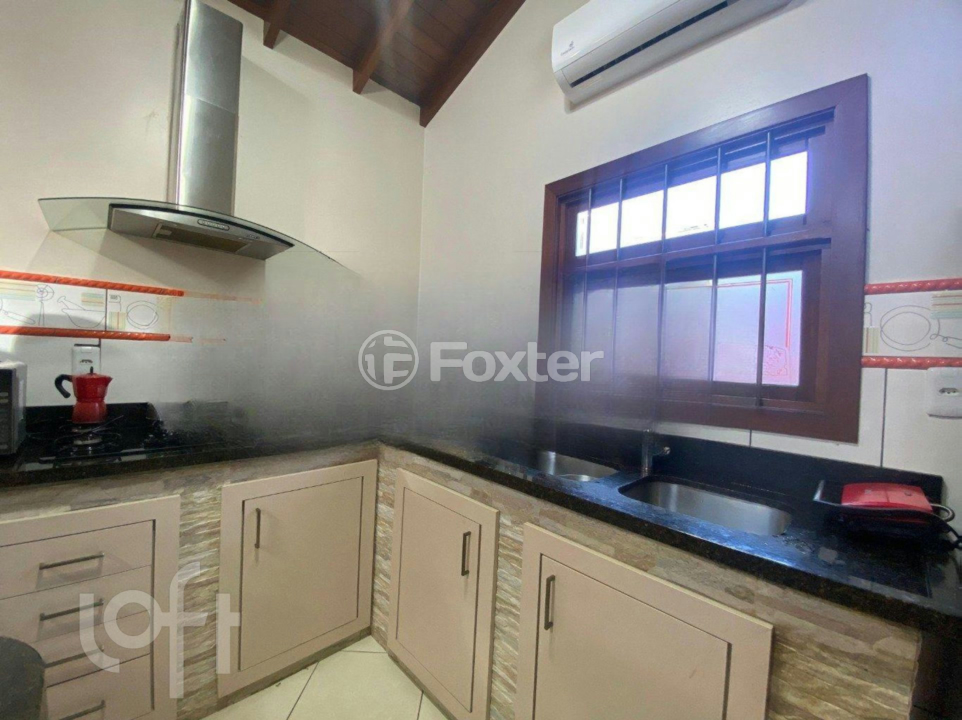 Casa à venda com 4 quartos, 125m² - Foto 8