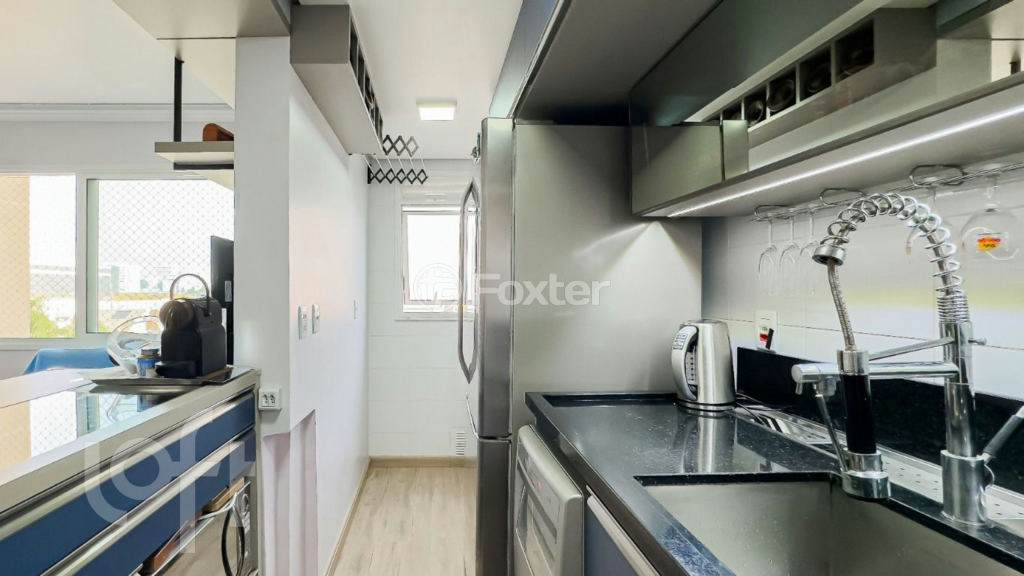 Apartamento à venda com 3 quartos, 79m² - Foto 11