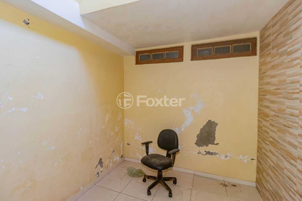 Casa à venda com 4 quartos, 219m² - Foto 13