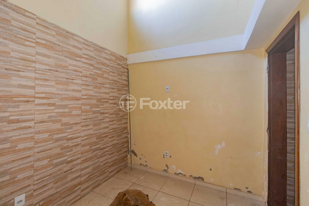 Casa à venda com 4 quartos, 219m² - Foto 15