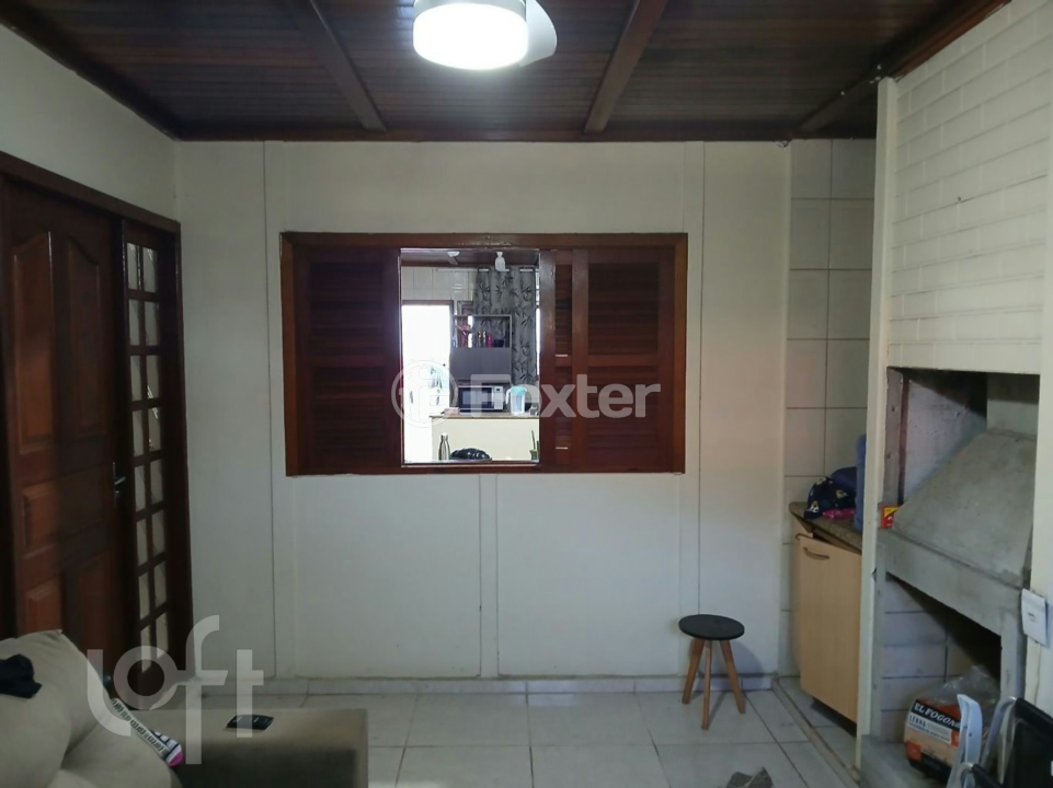 Casa à venda com 3 quartos, 84m² - Foto 4