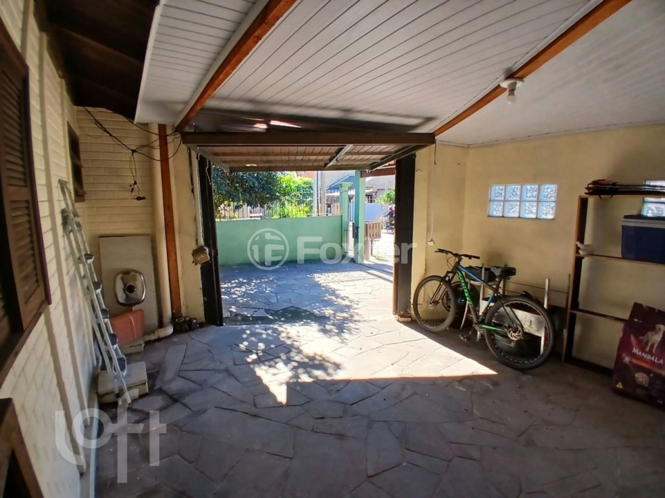 Casa à venda com 3 quartos, 84m² - Foto 17