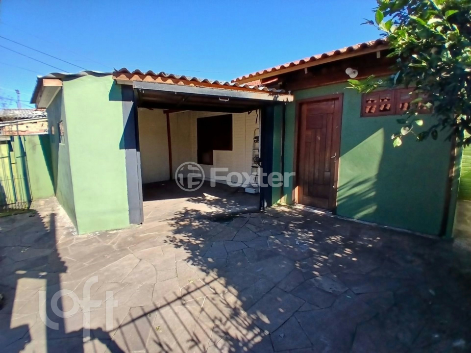 Casa à venda com 3 quartos, 84m² - Foto 1