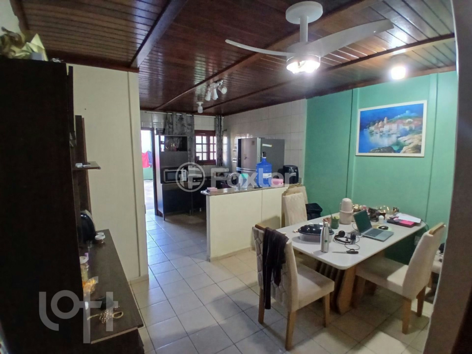 Casa à venda com 3 quartos, 84m² - Foto 6
