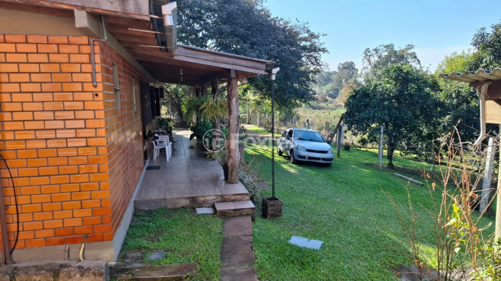 Sítio à venda com 2 quartos, 150m² - Foto 5