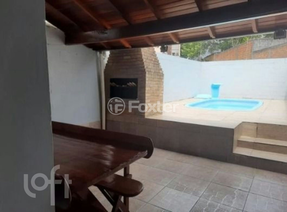 Casa à venda com 2 quartos, 64m² - Foto 11
