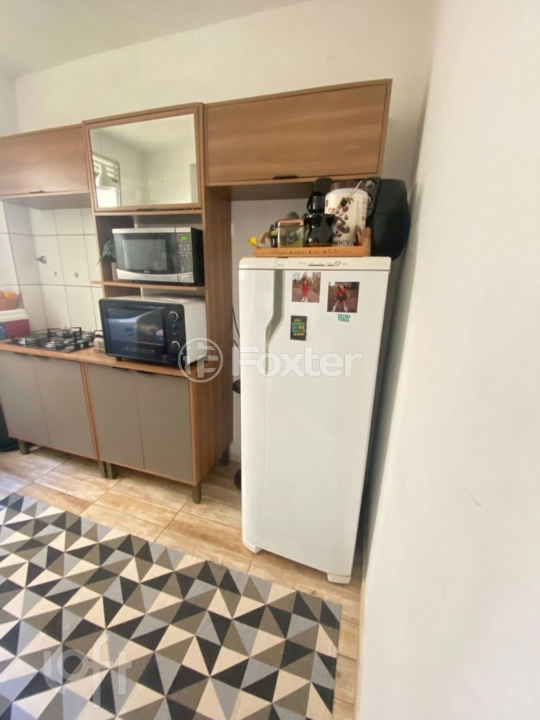 Apartamento à venda com 2 quartos, 45m² - Foto 4
