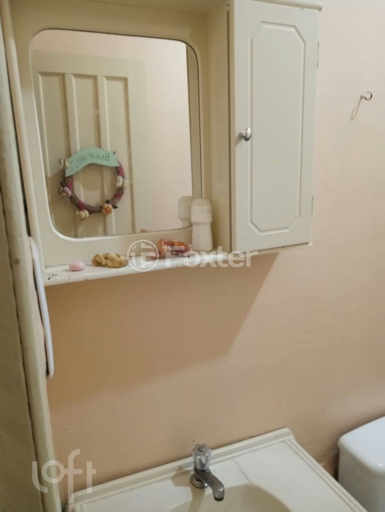 Casa à venda com 9 quartos, 140m² - Foto 6