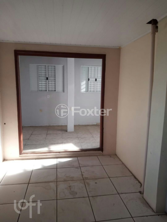 Casa à venda com 9 quartos, 140m² - Foto 14