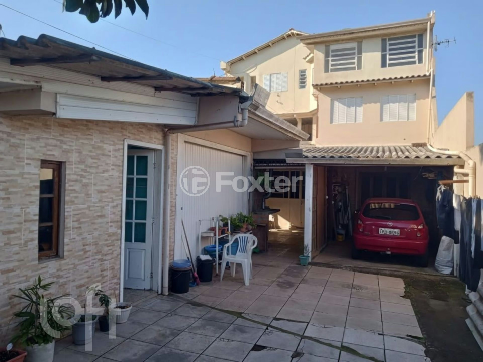Casa à venda com 9 quartos, 140m² - Foto 33
