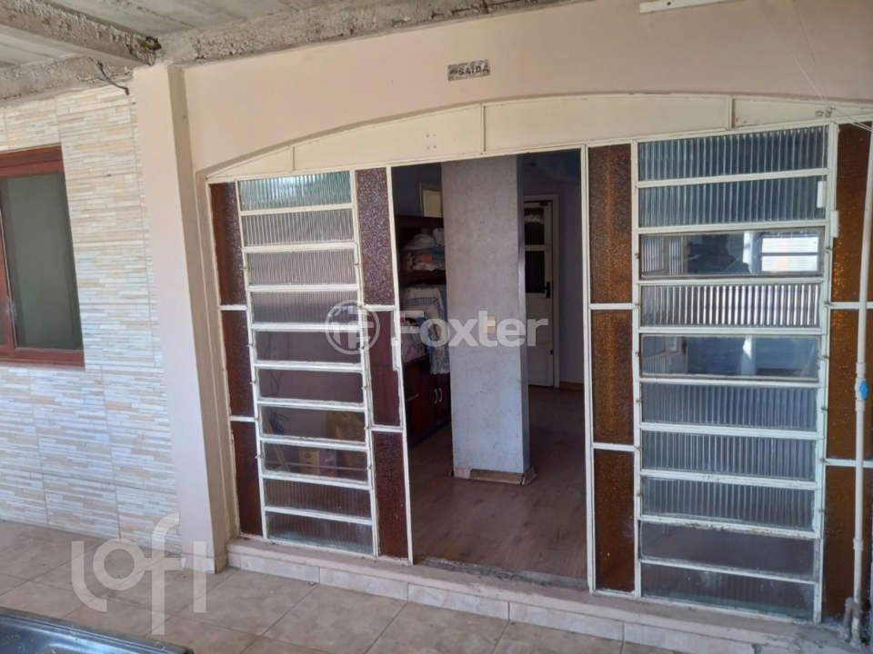 Casa à venda com 9 quartos, 140m² - Foto 15