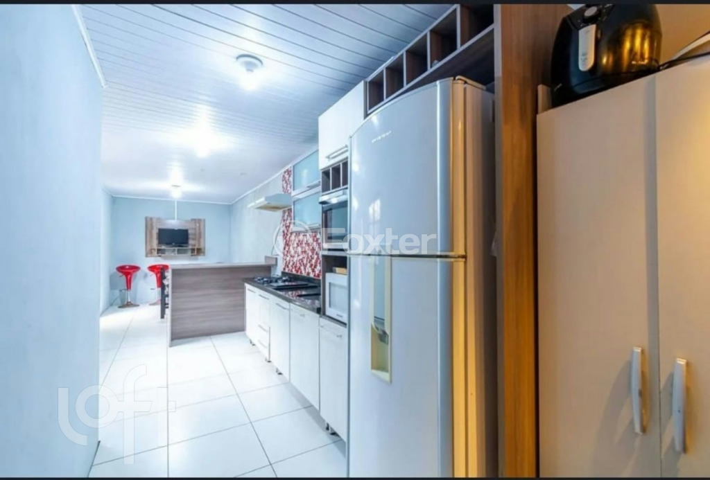 Casa à venda com 2 quartos, 55m² - Foto 3