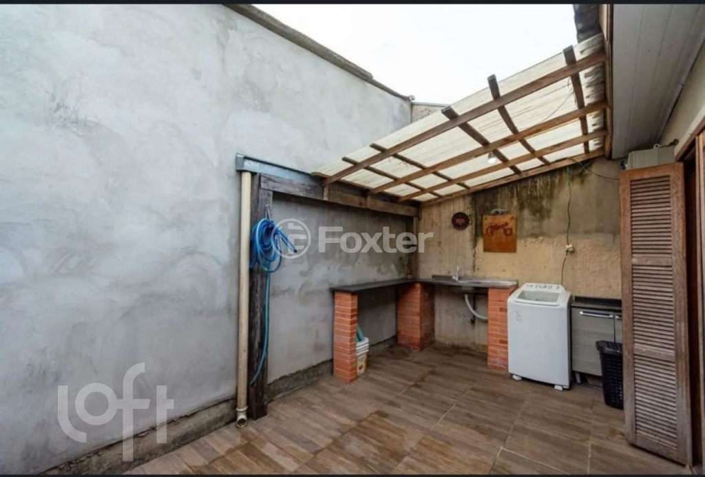 Casa à venda com 2 quartos, 55m² - Foto 12