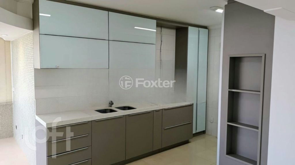 Apartamento à venda com 3 quartos, 179m² - Foto 8