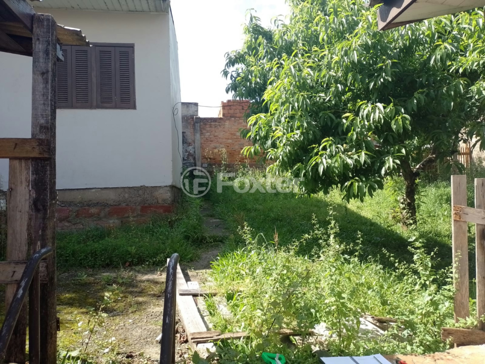 Casa à venda com 3 quartos, 100m² - Foto 4