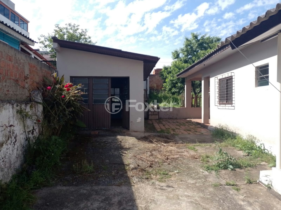 Casa à venda com 3 quartos, 100m² - Foto 5