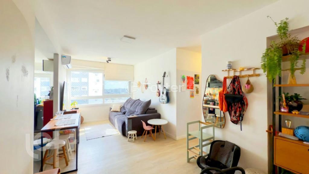 Apartamento à venda com 3 quartos, 81m² - Foto 1