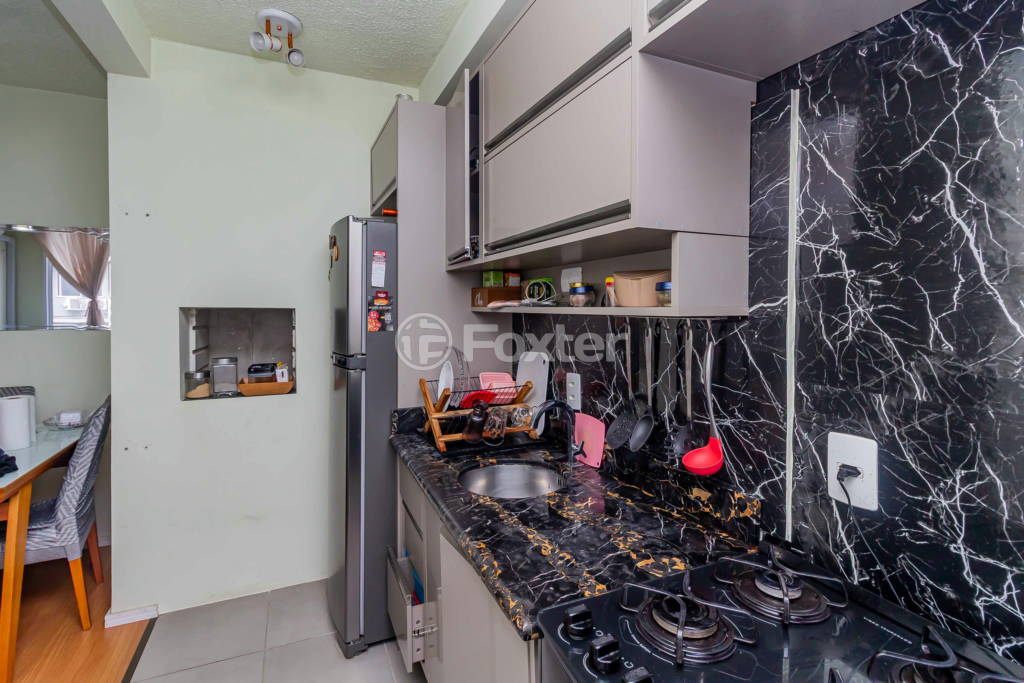 Apartamento à venda com 2 quartos, 40m² - Foto 15