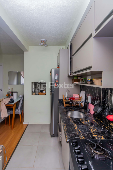 Apartamento à venda com 2 quartos, 40m² - Foto 16