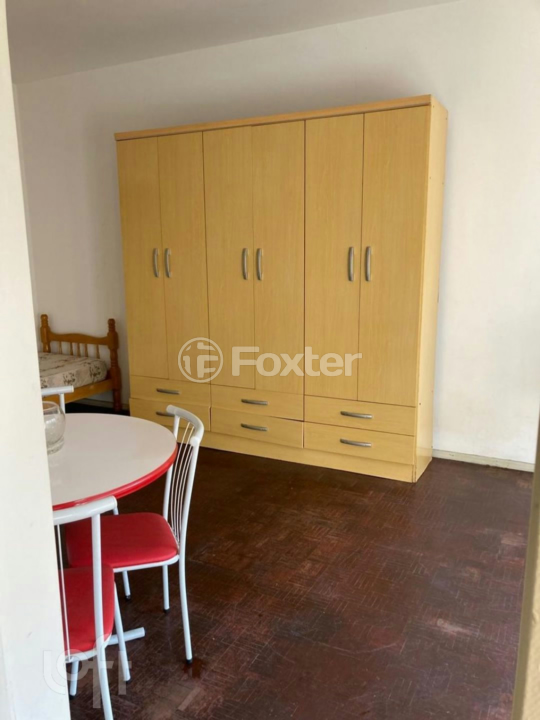 Apartamento à venda com 1 quarto, 32m² - Foto 5