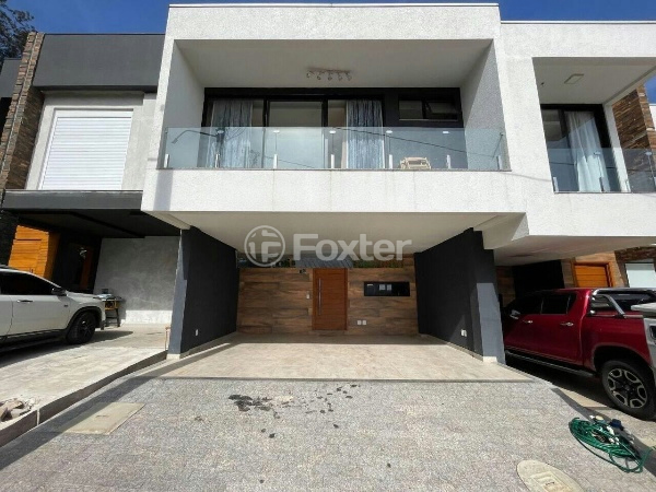 Casa de Condomínio à venda com 3 quartos, 141m² - Foto 1