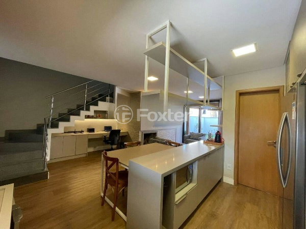 Casa de Condomínio à venda com 3 quartos, 141m² - Foto 4